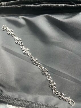 Silver Cross Link Bracelet - Floral Maltese Style